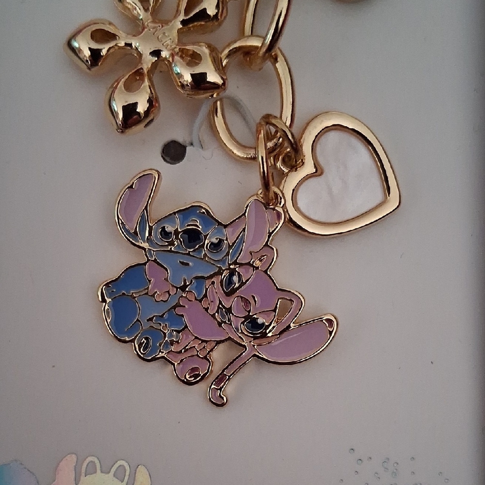 Disney Stitch & Angel Keychainborvaba with Heart and Flower Charms - Picture 6 of 7